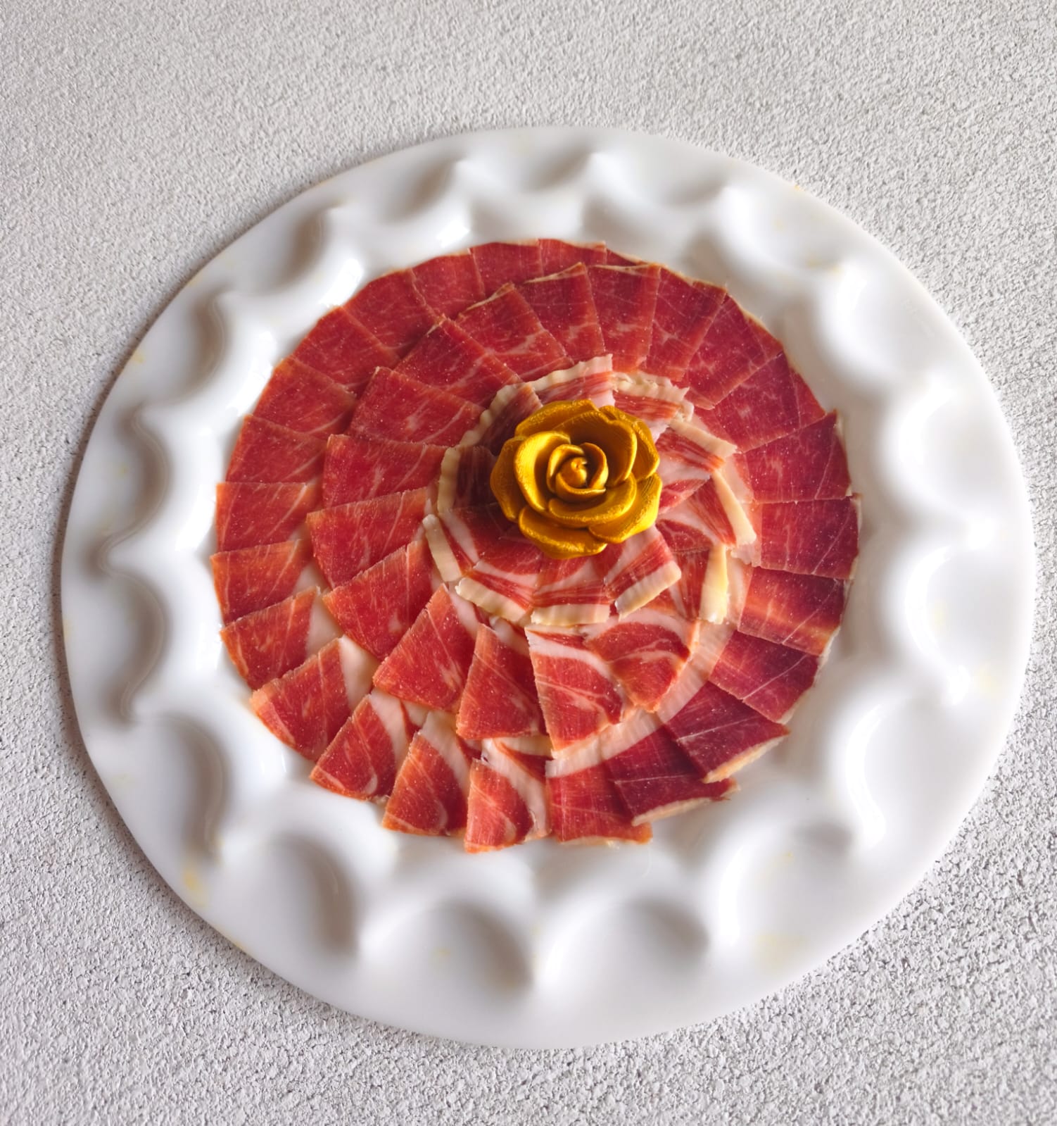 Posavino - Jamón, vino, y arte 1 SET DE 4 ROSAS DECORATIVAS